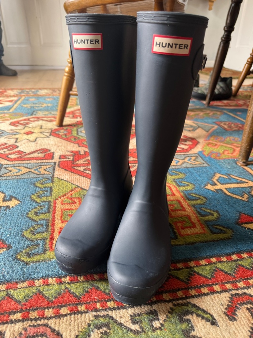 Hunter Navy Rain Boots Unisex 4B / 5G